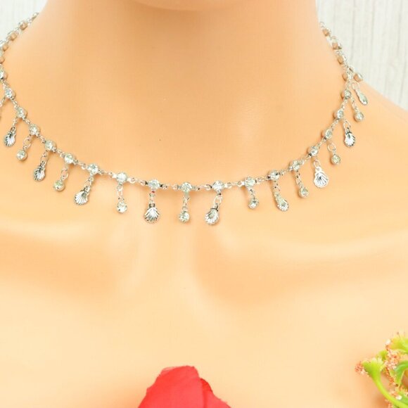 "Minimalist & Elegant Necklace Chain – Perfect for Women & Girls | UNVRC1270 - Picture 6 of 10